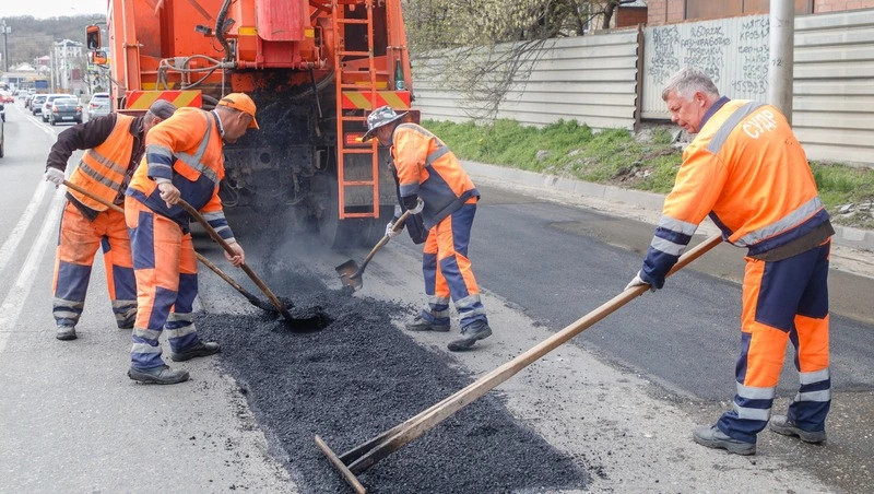 Губернатор Ставрополья поручил в начале мая доложить об итогах ямочного ремонта