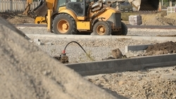 Подрядчик приступил к строительству спортзала в посёлке Большевик 