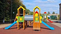 Новые детскую и спортивную площадки открыли в станице Марьинской