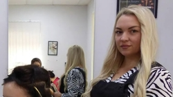 Соцконтракт помог двум мастерам из Зеленокумска открыть салон красоты