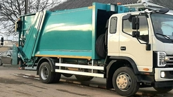 Семь машин для сбора отходов передали в Предгорный округ