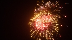 Глава Ставрополья проводит опрос о целесообразности проведения салюта на 9 Мая