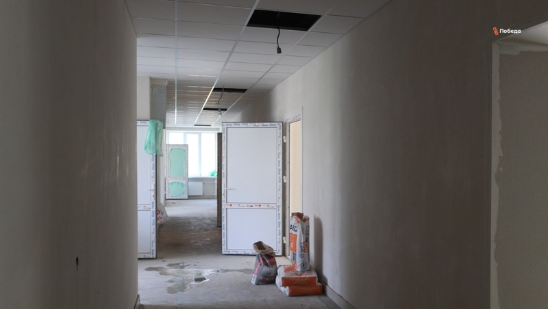 Строительная готовность нового корпуса больницы Кисловодска достигает 85%