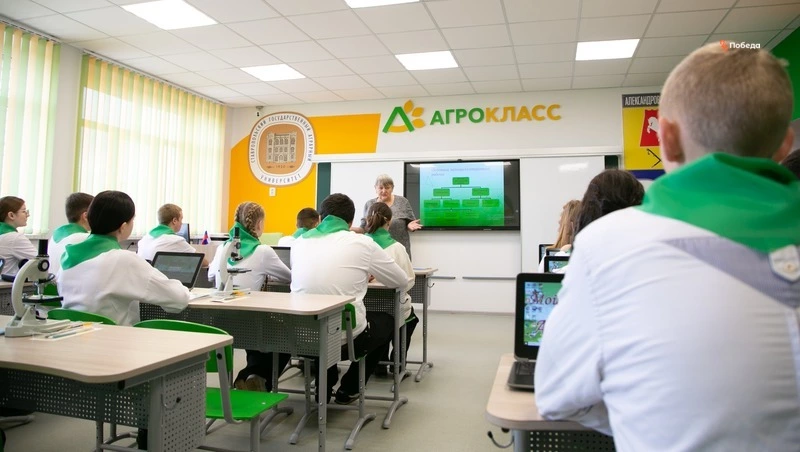 Агрокласс открыли в сельской школе Ипатовского округа