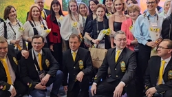 Глава Ставропольского края поздравил женщин на выставке «Россия»