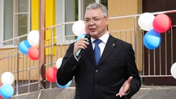 Глава Ставрополья посетил церемонию начала учебного года в сельской школе