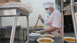 У изобильненской школы появится собственный пищеблок