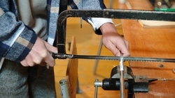 Соцконтракт помог ставропольцу открыть мастерскую по изготовлению мебели