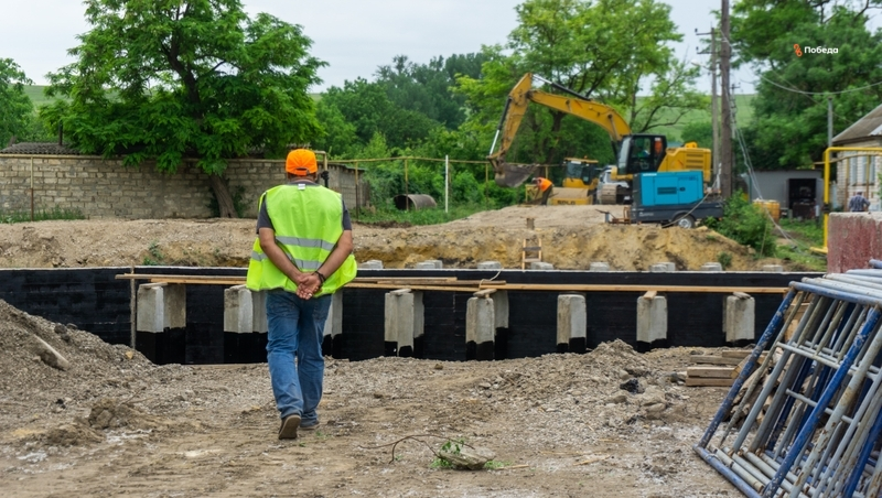 Реконструкция моста стартовала в селе Апанасенковского округа