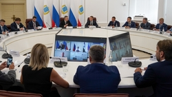 Губернатор Владимиров провёл первое заседание комиссии Госсовета РФ по сельскому хозяйству