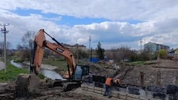Русло реки Горькой отвели в сторону при капремонте моста на Ставрополье